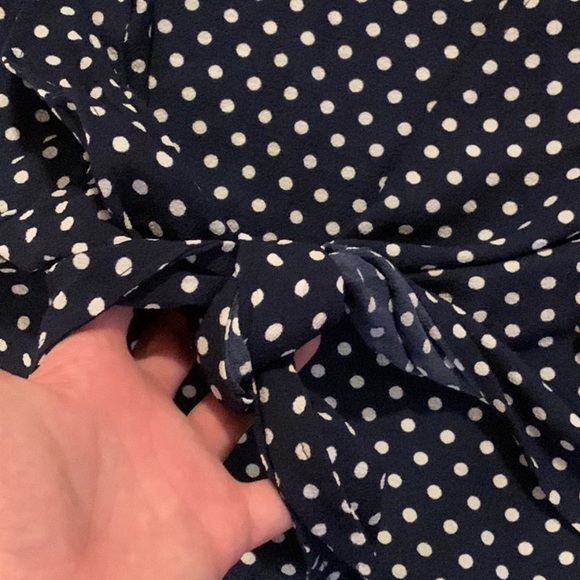 Women’s Michael Kors Navy Blue Polka Dot Tie Wrap Blouse - Picture 4 of 8